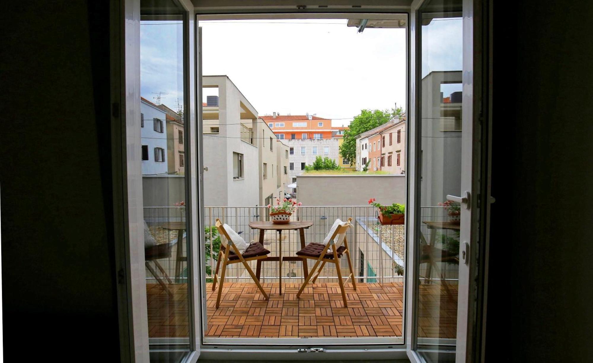 Verena'S Place Old Town Zara Esterno foto